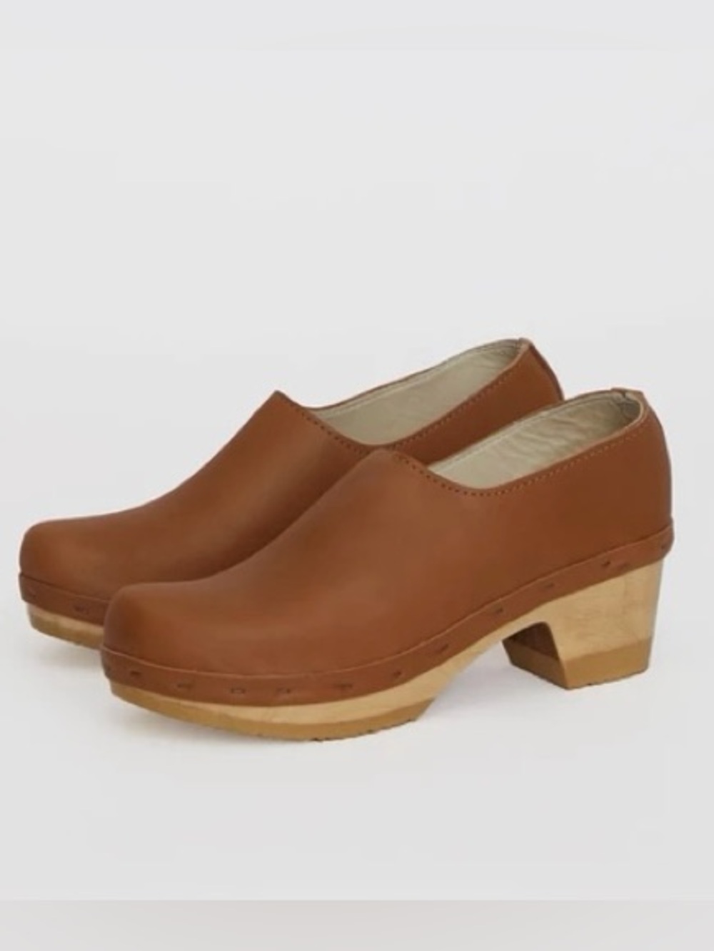 No. 6 Ashby Clog Closed Back Palomino Brown Leather Mid Heel